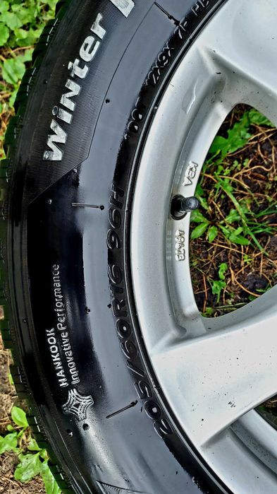Німецькі диски Borbet R16 5x112 ET48 + зимова гума Hankook 205/60 R16 Ціна: 11 800 грн (торг)