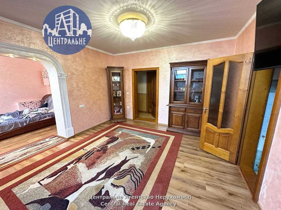 Здається в оренду фасадний окремо-стоячий об’єкт