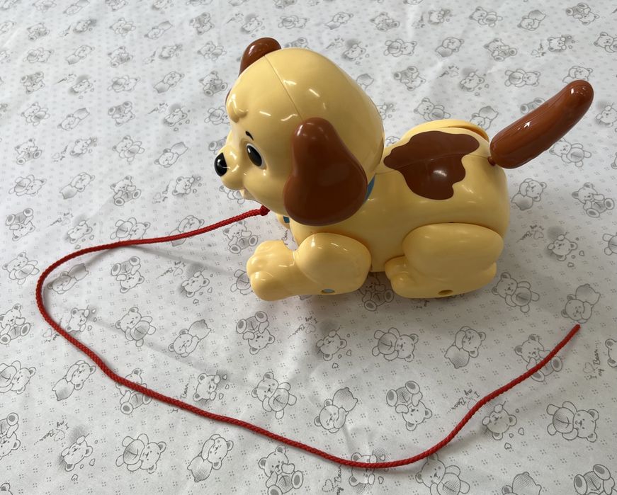 Piesek Fisher Price