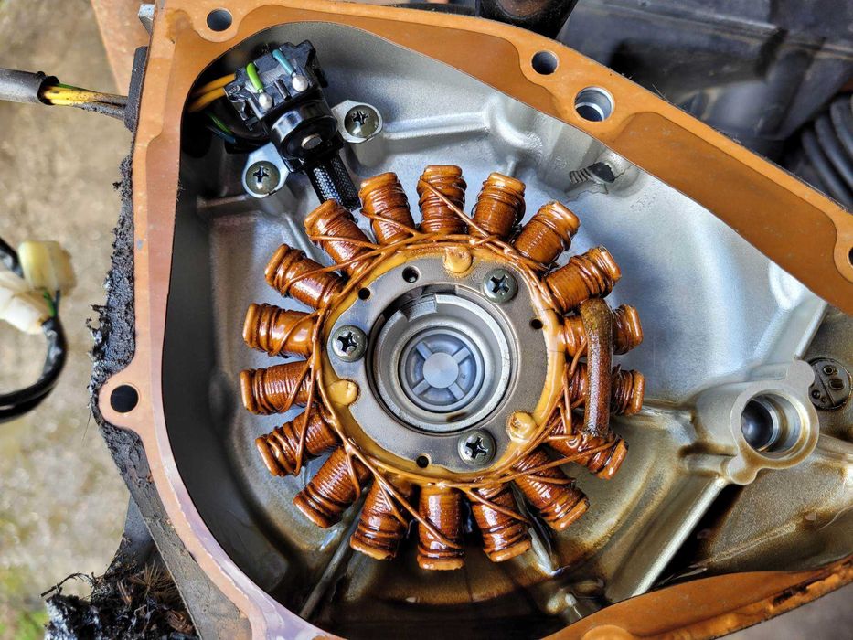 Suzuki Zapłon DR 125 Alternator Gz 125 Prądnica GN 125 Stojan DR125 cewka Gn części