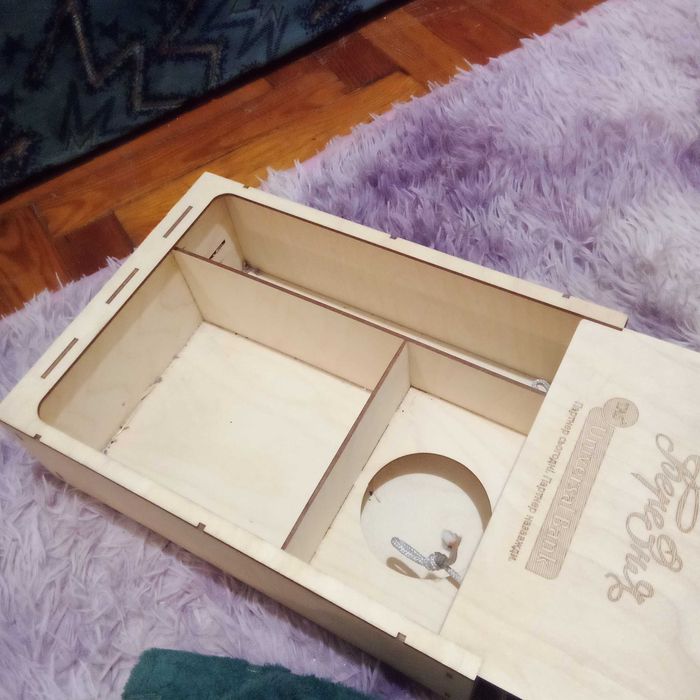 Коробка подарочная из фанеры