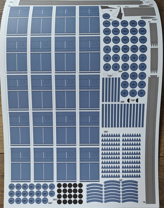 Atomowy okręt podwodny klasy TAJFUN model kartonowy 1:200 "offset"