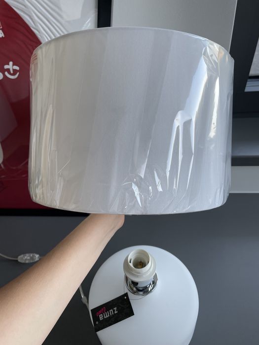 Lampa nocna biała Zuma Line E27
