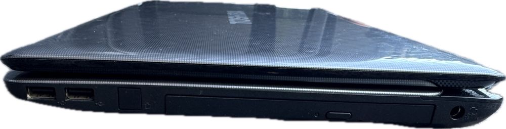 Laptop Toshiba Satellite L755D - 14X A6 8GB RAM