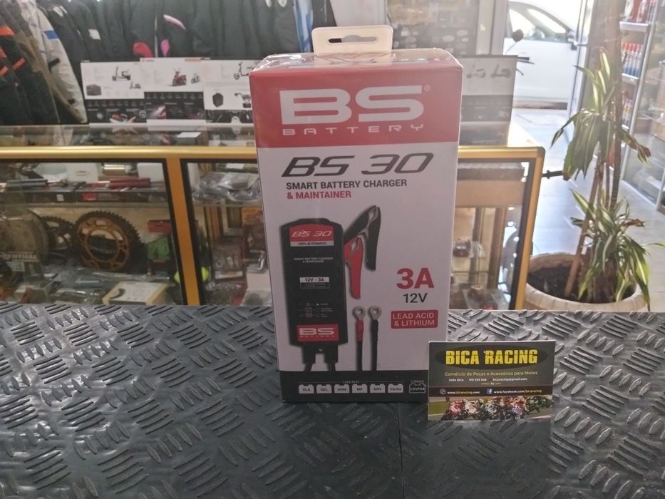 Carregador de bateria BS BS30 automático