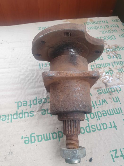 Piasta Fiat 126 p Maluch do Przyczepki