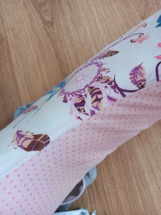 Poduszka do karmienia Jukki  + pokrowiec