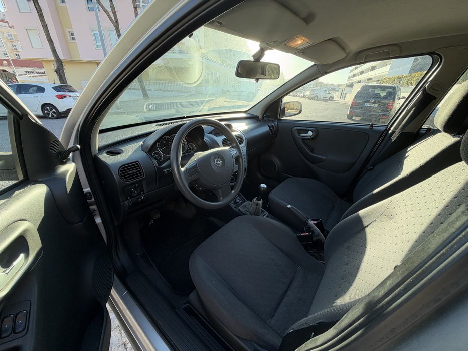 Opel Corsa 1.2i 16v - Apenas 109.000KM