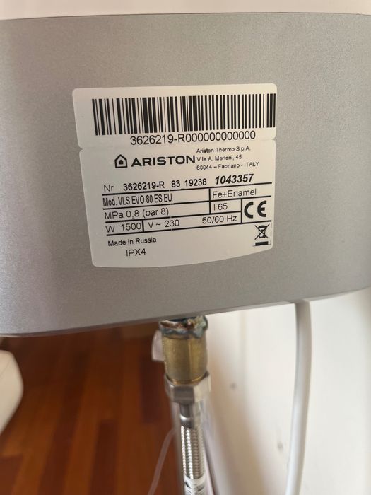 aquecedor de água    Ariston