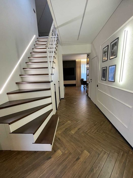 Продаж дуплексу з ремонтом