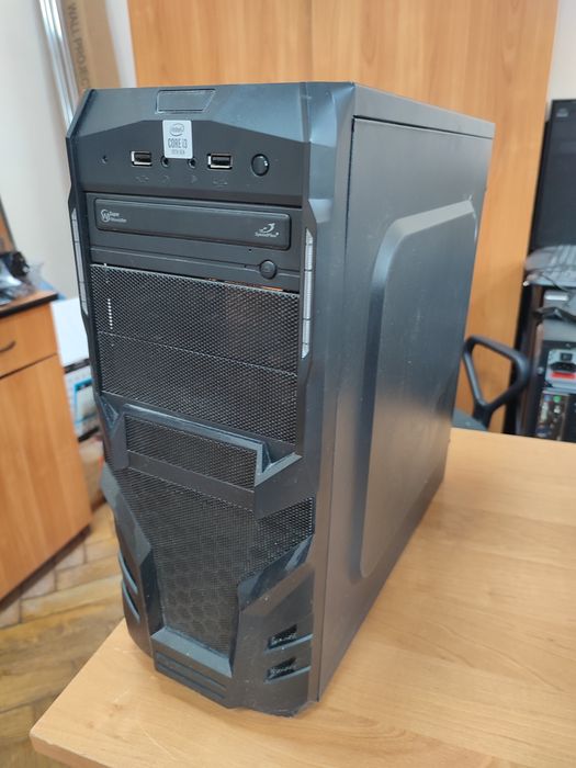 Персональний комп'ютер SSD 240Gb 8 Gb оперативки