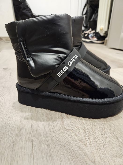 Шкіряні жіночі зимові 36 розмір