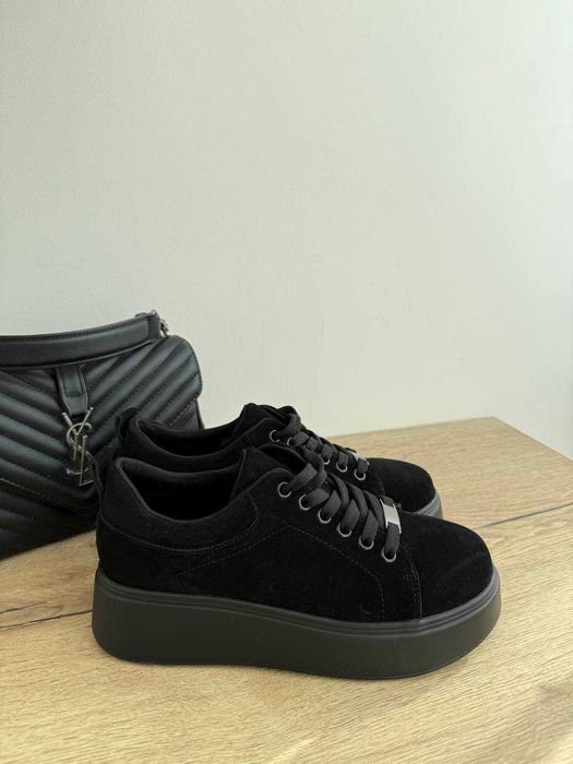 Жіночі замшеві кросівки-кеди чорні (36-41) кроссовки женские весна