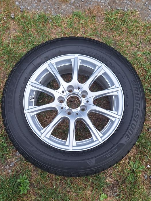 Зимовий Bridgestone 205 60 16 протектор 90%