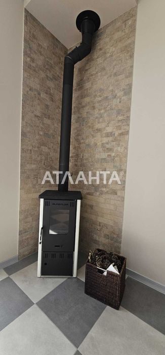 Дом новой постройки в Фонтанке