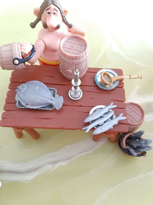 He-Man, Asterix, and Obelix Action Figures from the 1980s64739780084995122