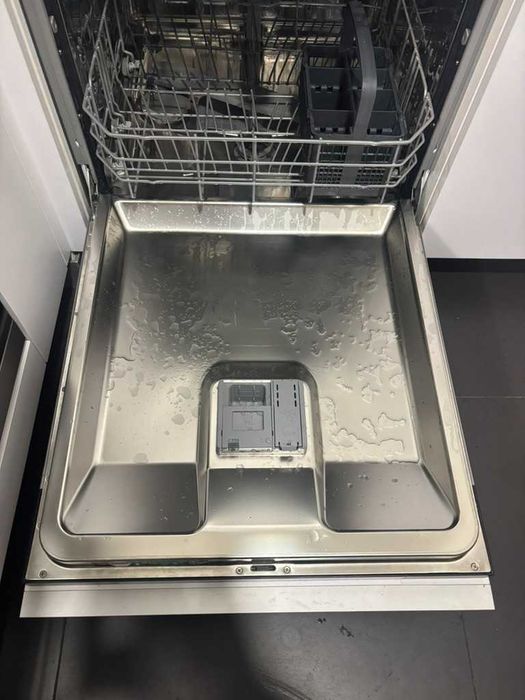 Máquina de lavar loiça Beko DIN35320 de encastrar