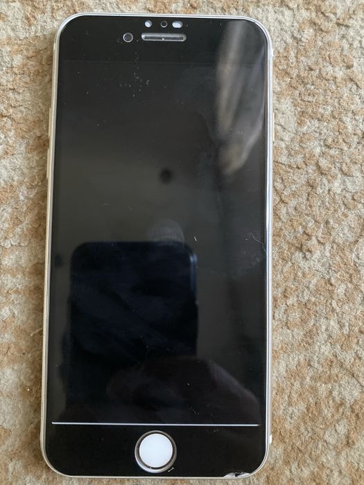 Продаю телефон Iphone 7