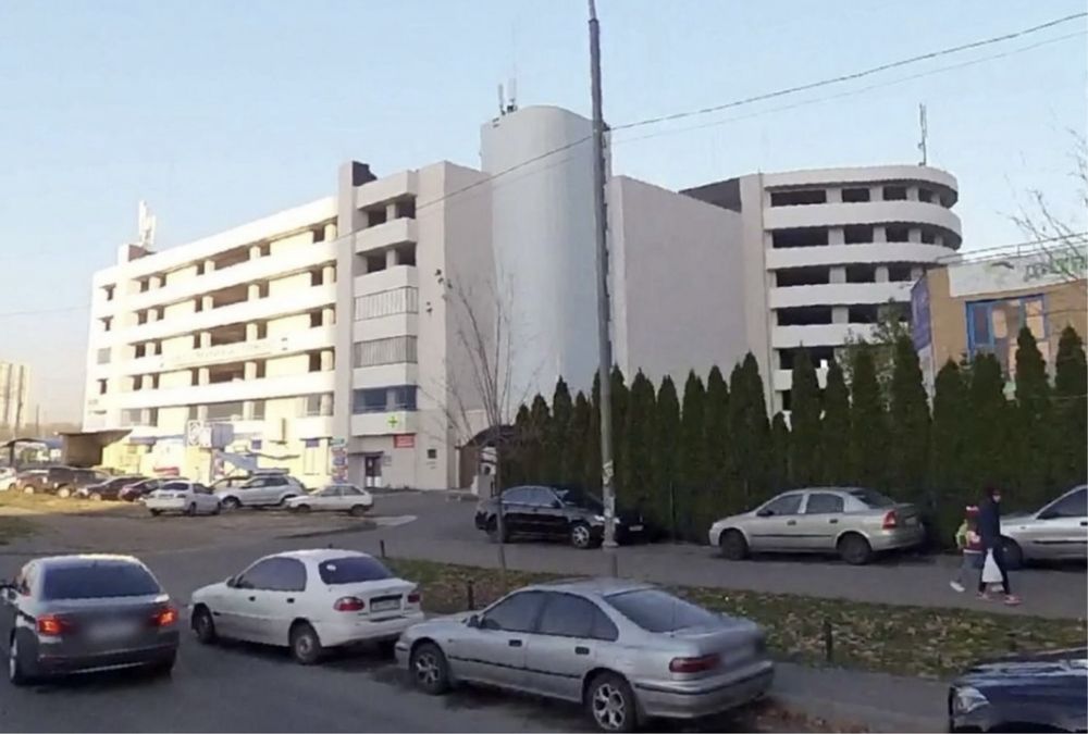 Сдам  ПАРКО МІСЦЕ  на Драгоманова  1-H