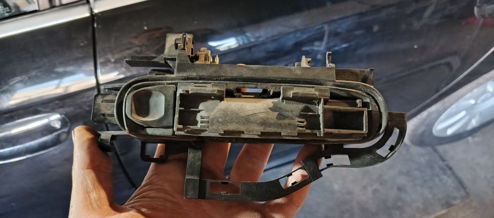 Ручка Ауди а6с6 недорого