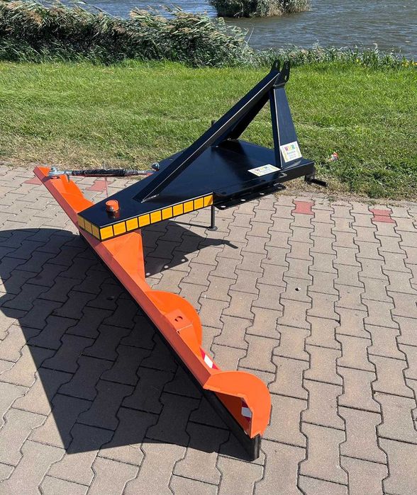 Pług na TUZ tył/przód do ciągnika Śnierzny obrotowy 360° . Producent!!!