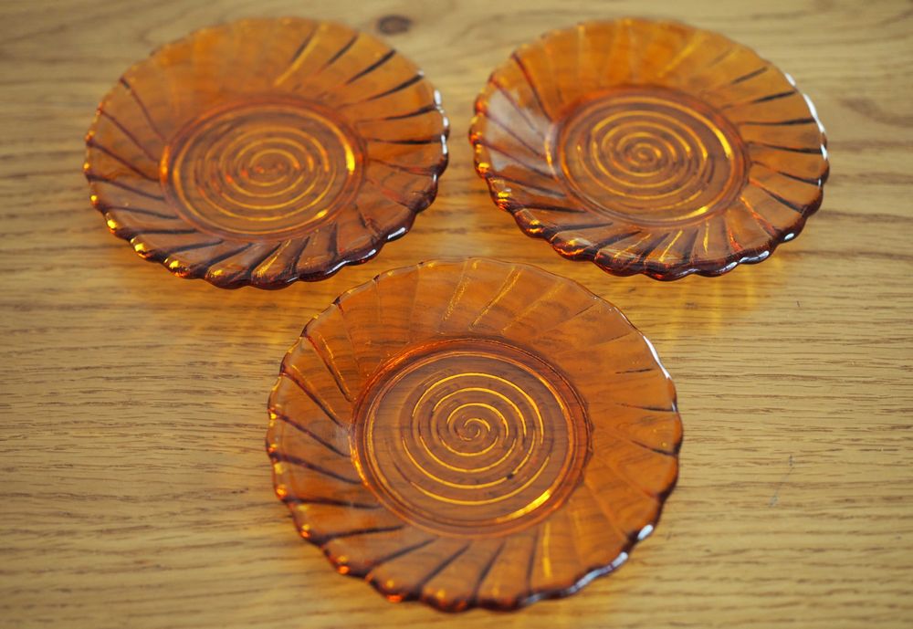 Spodeczki Ząbkowice 6 sztuk