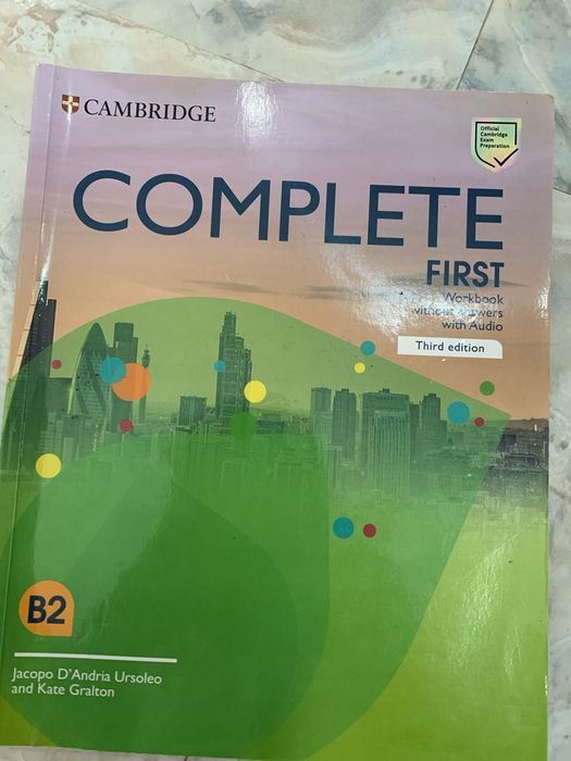 Livros Inglês preparação para exame Cambridge B2