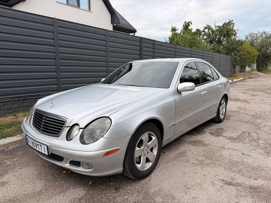 Продам мерседес E211