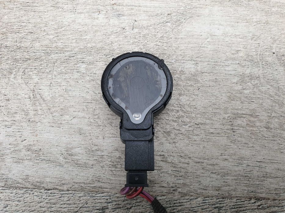 Audi A3 8P A6 C6 TT 8J Czujnik sensor deszczu zmierzchu