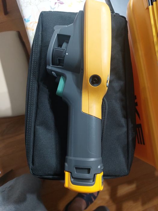 Câmara termográfica FLUKE Ti110.