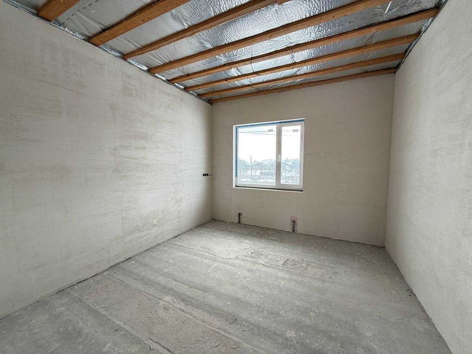 Продаж будинку в селі Іваниківка