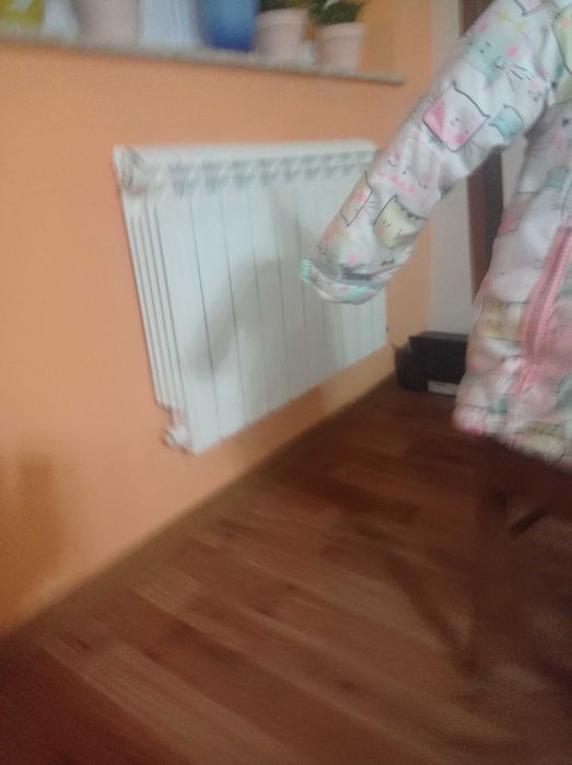 Kurtka zimowa w kotki
