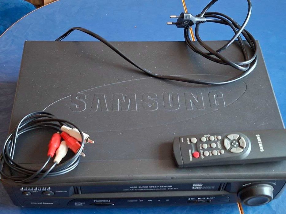 Продам відеомагнітофон SAMSUNG SVR-141