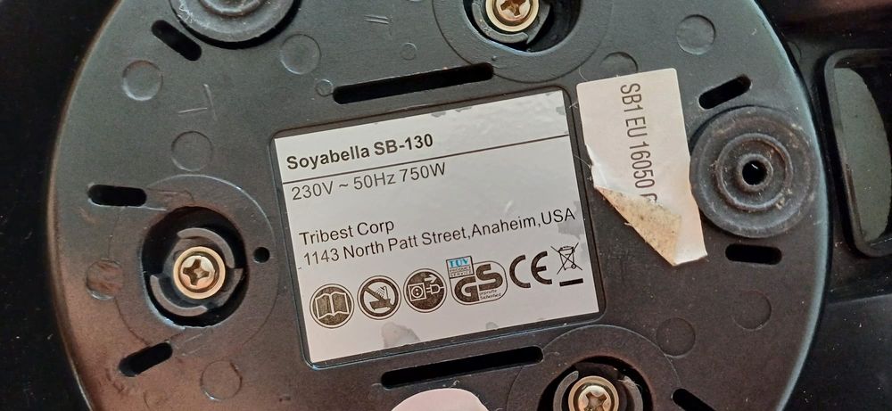 Máquina para fazer Leites Bebidas Vegetais Soyabella SB-130