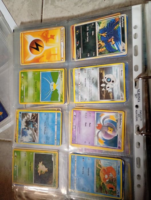 Cartas Pokémon algumas raras