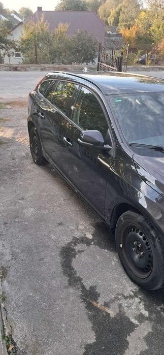 Продам Volvo v60