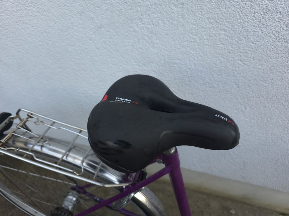 Велосипед жіночий'28