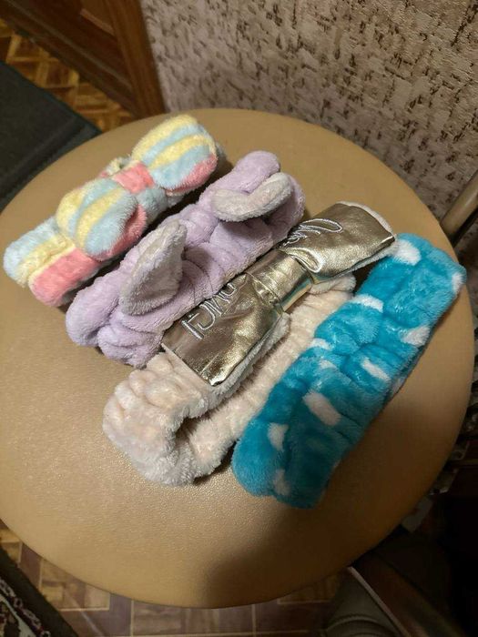 Пов'язки для волосся