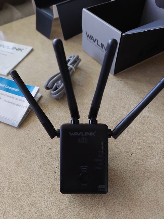 Двухдиапазонный роутер-репитер WAVLINK WL-WN575A3 AC1200