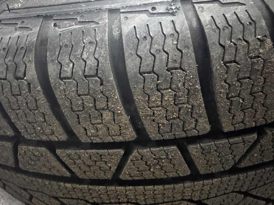 Зимові колеса 255/50 R19 335 стиль BMW комплект