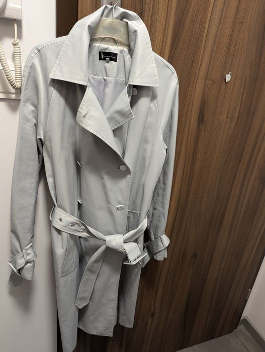 Płaszcz firmy Carry