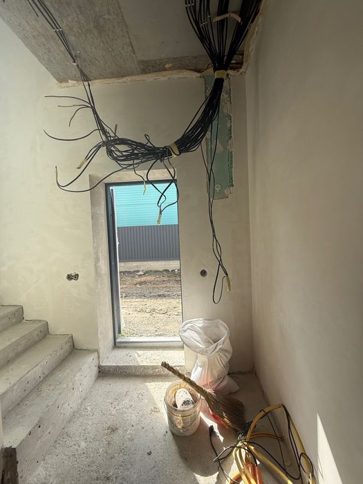 Продам Дуплекс у Зарванцях !