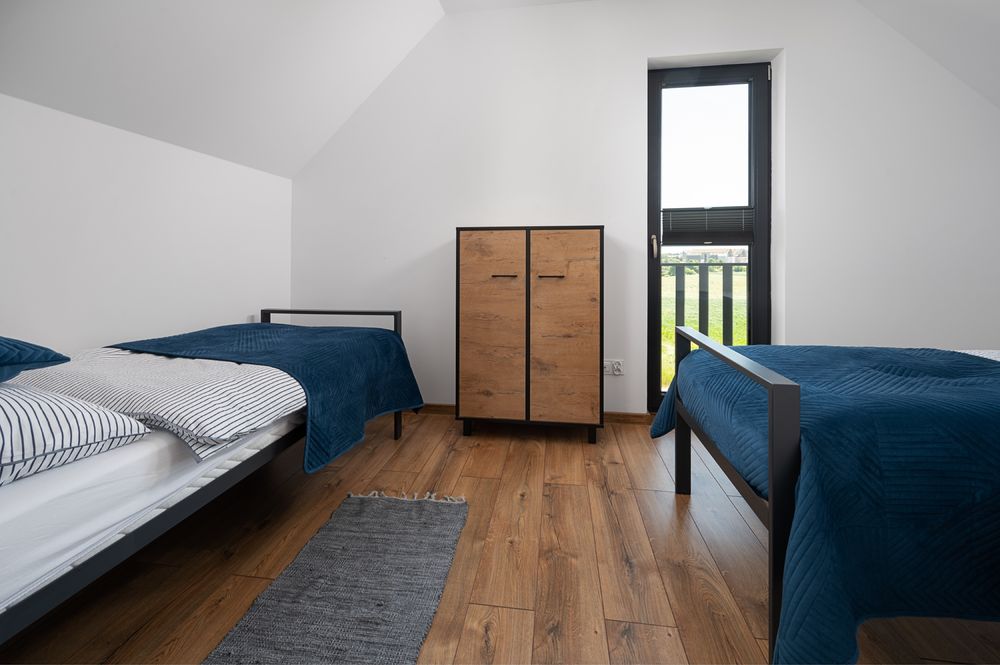 Domki z basenem , sauna , sala zabaw , rowery, parking  nad morzem Chłapowska przystań