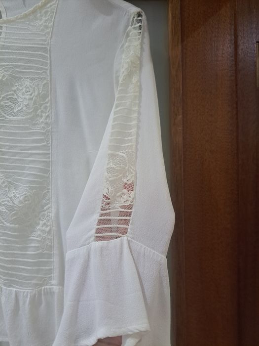 Blusa  senhora com renda