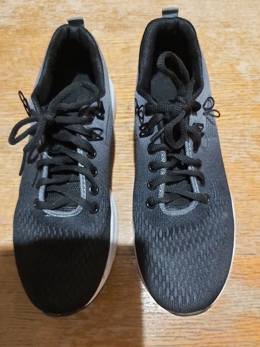 Buty sportowe męskie