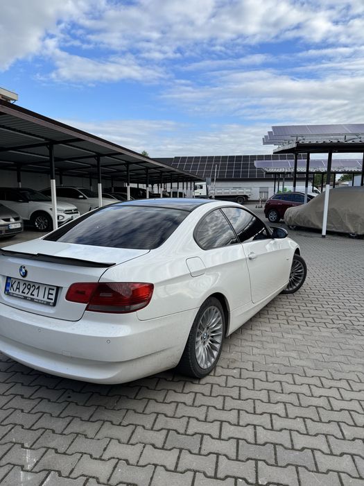 Продам Bmw E92 2,0 бензин