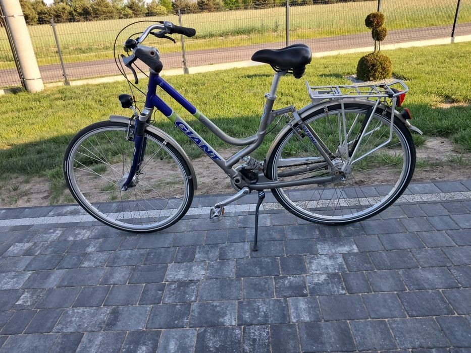 Rower GIANT na kołach 28