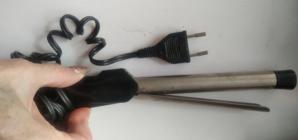 Плойка Электро щипцы в отл состоянии