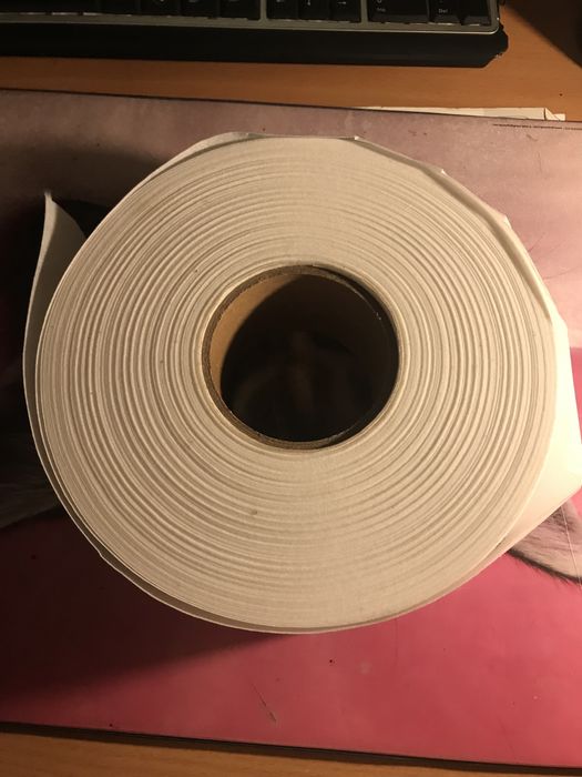 Maquina de cera + bandas depilatórias