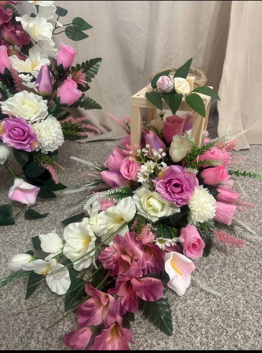 Komplet kwiatów na grób